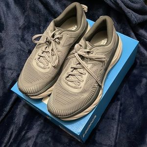 Hoka Bondi 7 Size 10 (Mens)